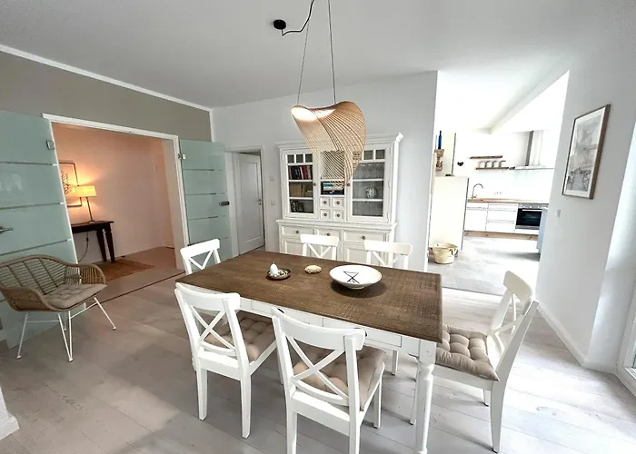 Villa Fabiola In Strandnaehe